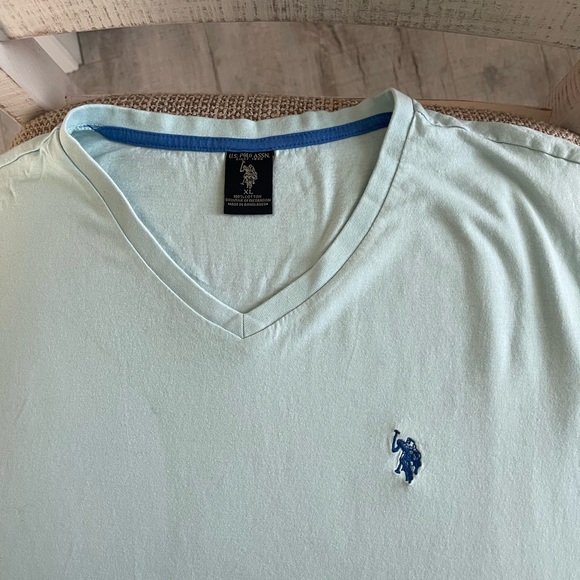 Mens V Neck US Polo - Picture 2 of 3